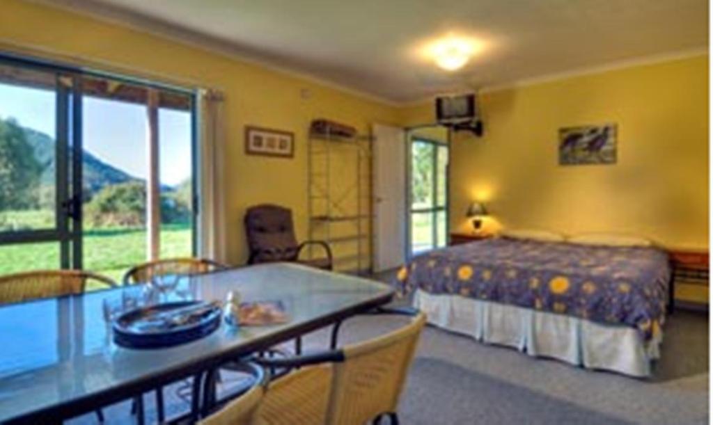 Linkwater Smiths Farm Holiday Park חדר תמונה
